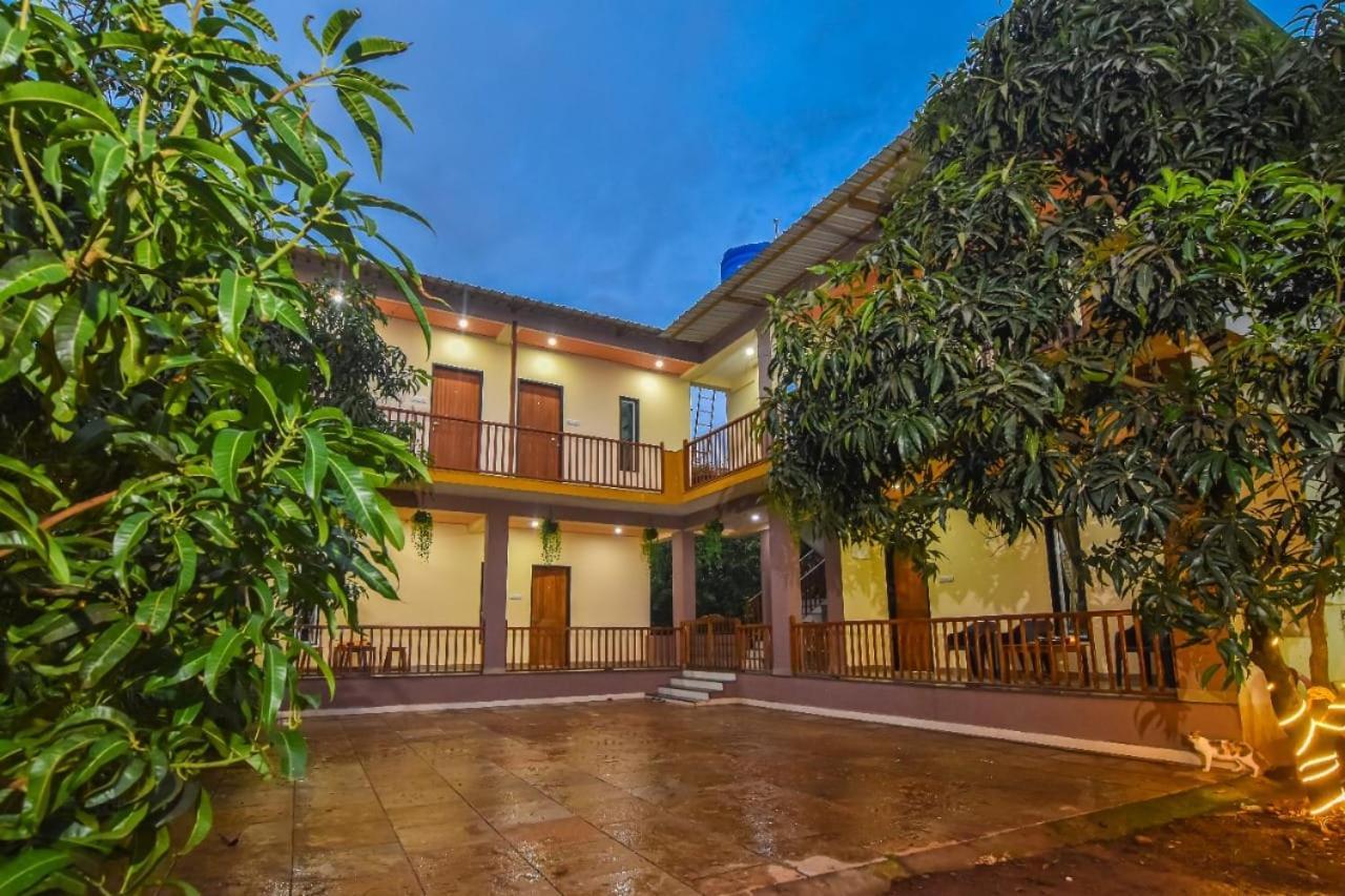 Sk Holiday Homes Alibag Luaran gambar